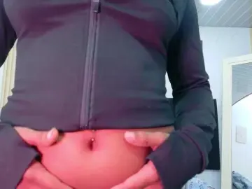 Daddysneakin  live sex cam
