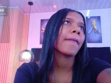 Daddysneakin  live sex cam
