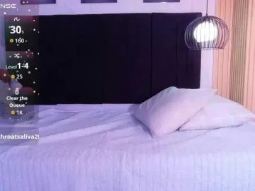 Daddysneakin  live sex cam
