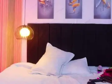 Daddysneakin  live sex cam
