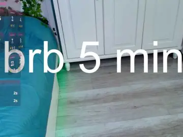 Madina-kelly  live sex cam