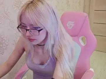 Mycutepage  live sex cam