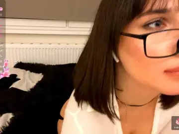 Mylittlemolly  live sex cam