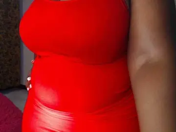 Sexy-chocco  live sex cam
