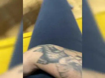 Aurora-Quinn69  live sex cam