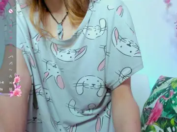Beellami  live sex cam
