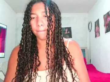 Bellacrespa  live sex cam