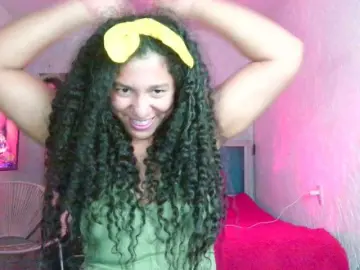 Bellacrespa  live sex cam