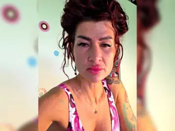 Irriis  live sex cam