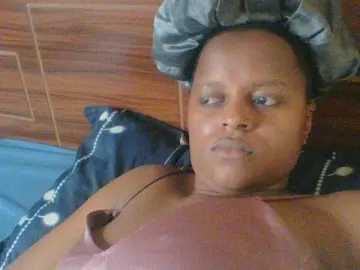 Kishylovee  live sex cam