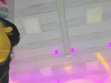 Sofia-Love7  live sex cam