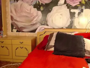 -Karolina555-  live sex cam