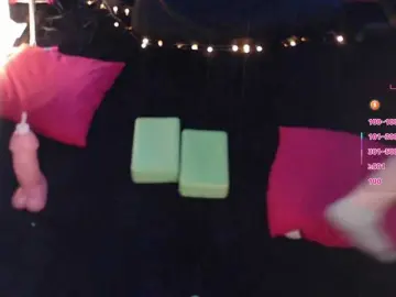 Emmy-Ruiz  live sex cam