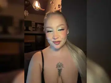 GlamorousBlonde  live sex cam