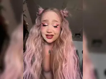 GlamorousBlonde  live sex cam