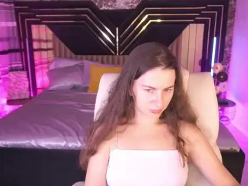 LittleJulii  live sex cam