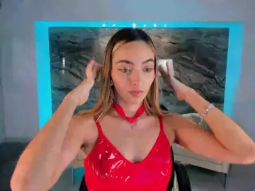 MelissaMoore  live sex cam