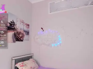 Kyui-sun  live sex cam