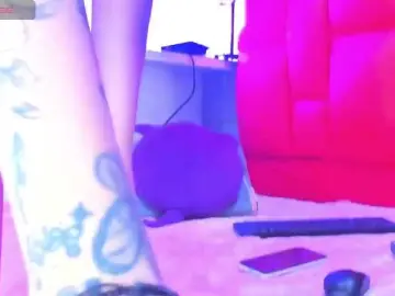 Sasha-bossa  live sex cam