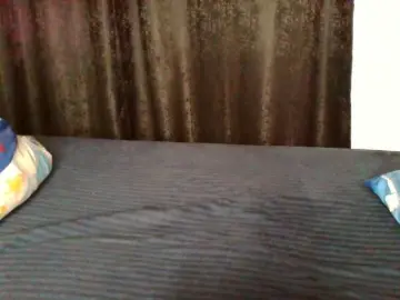 Bebes22  live sex cam