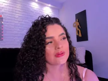 KylieJenkins  live sex cam