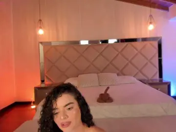KylieJenkins  live sex cam