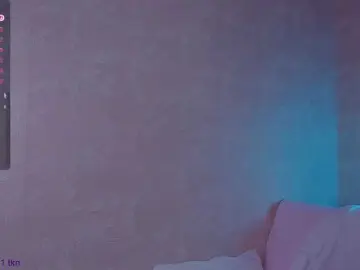Mia-blisss  live sex cam