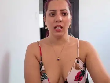 Anne-kis  live sex cam