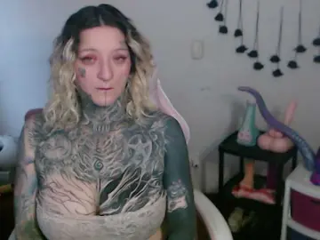 Sloppytitss  live sex cam