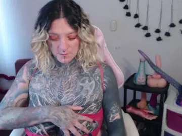 Sloppytitss  live sex cam