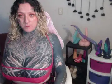 Sloppytitss  live sex cam