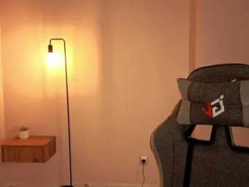 French-Eyes  live sex cam