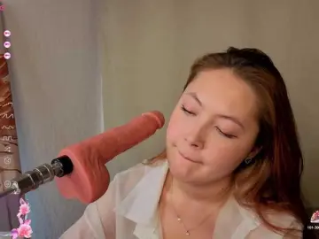 French-Eyes  live sex cam