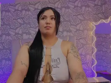 Mellani-tay  live sex cam