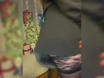 Viki-tiki-tak  live sex cam