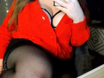 Viki-tiki-tak  live sex cam