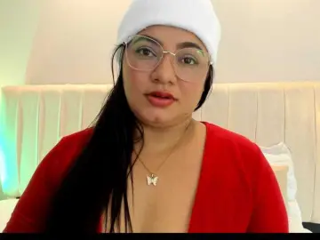 Adhilaa-  live sex cam