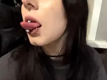 AdenaShima  live sex cam