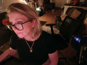 Aliceliddell7  live sex cam