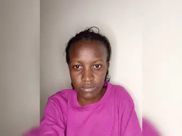 Felly  live sex cam