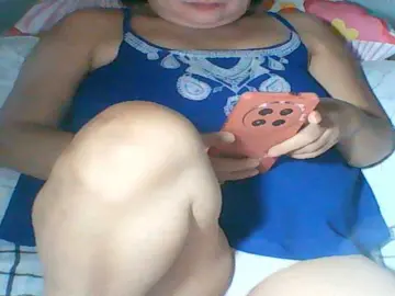 HotMama50  live sex cam