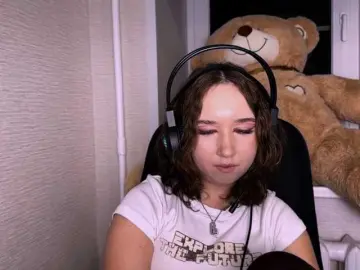 MabelleSchmaus  live sex cam