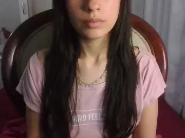 TaylorMegan  live sex cam