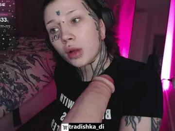 Tradishka  live sex cam
