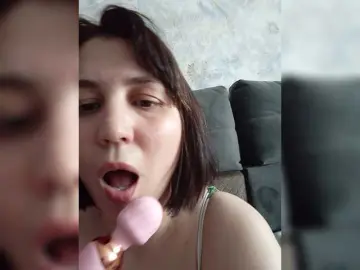 Alisa-Pantera  live sex cam