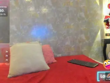 Bianca-24  live sex cam