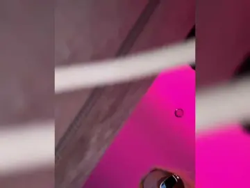 Bonifite  live sex cam