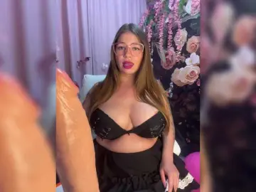 ELIZABETH-PLANET  live sex cam