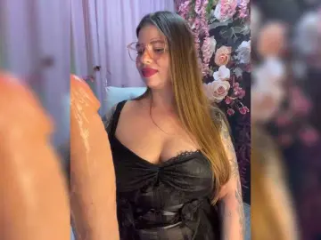 ELIZABETH-PLANET  live sex cam