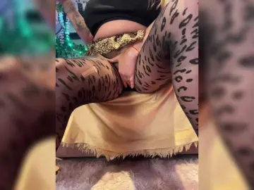 ELIZABETH-PLANET  live sex cam